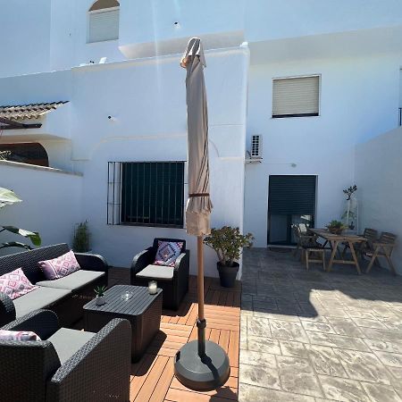 Apartamento En Apartaclub La Barrosa Chiclana de la Frontera Kültér fotó